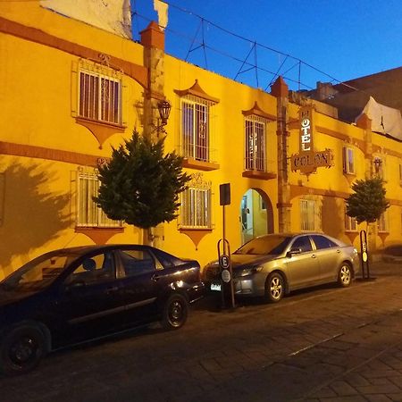 Hotel Colon De サカテカス エクステリア 写真