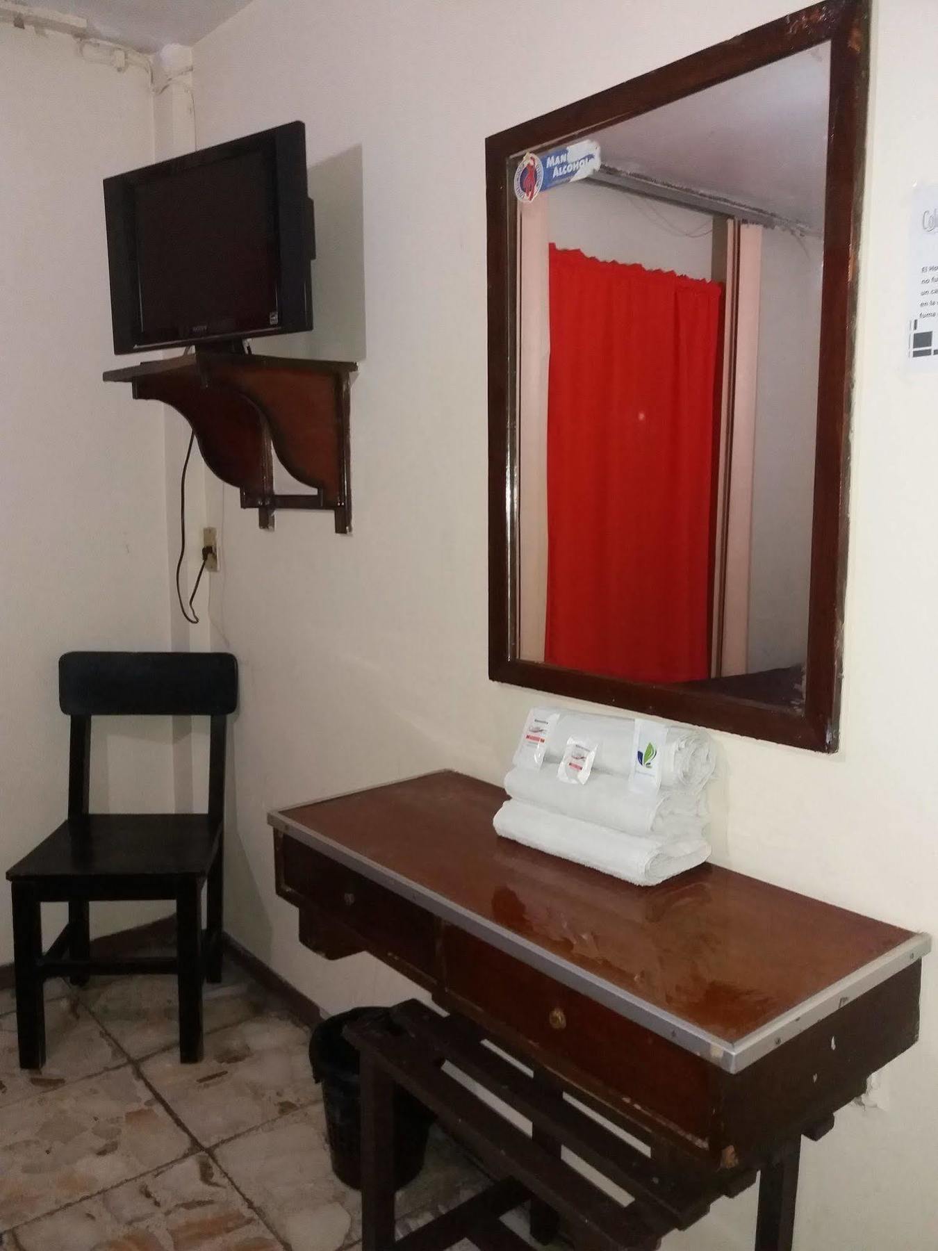 Hotel Colon De サカテカス エクステリア 写真
