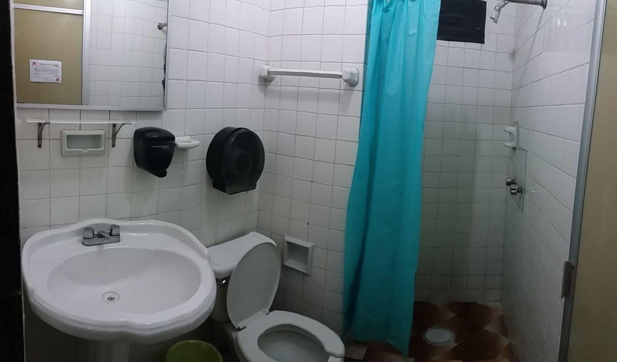 Hotel Colon De サカテカス エクステリア 写真