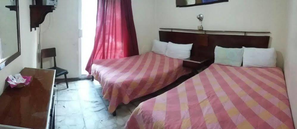 Hotel Colon De サカテカス エクステリア 写真